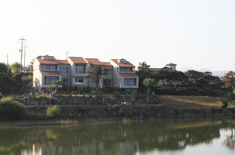 Jeju Lake Pension Bagian luar foto