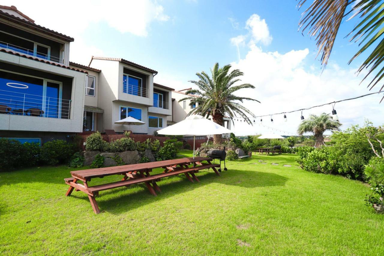 Jeju Lake Pension Bagian luar foto