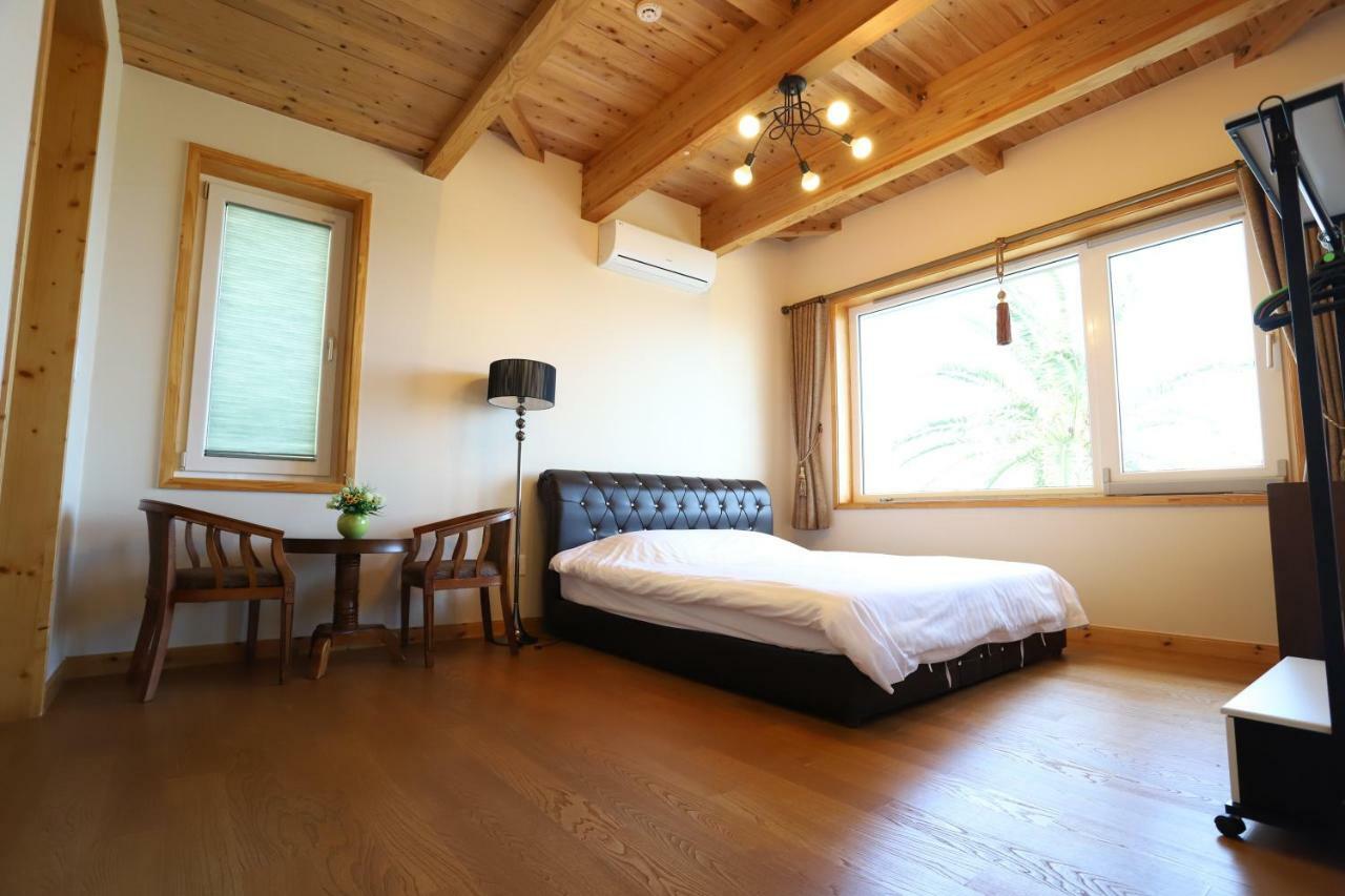 Jeju Lake Pension Bagian luar foto